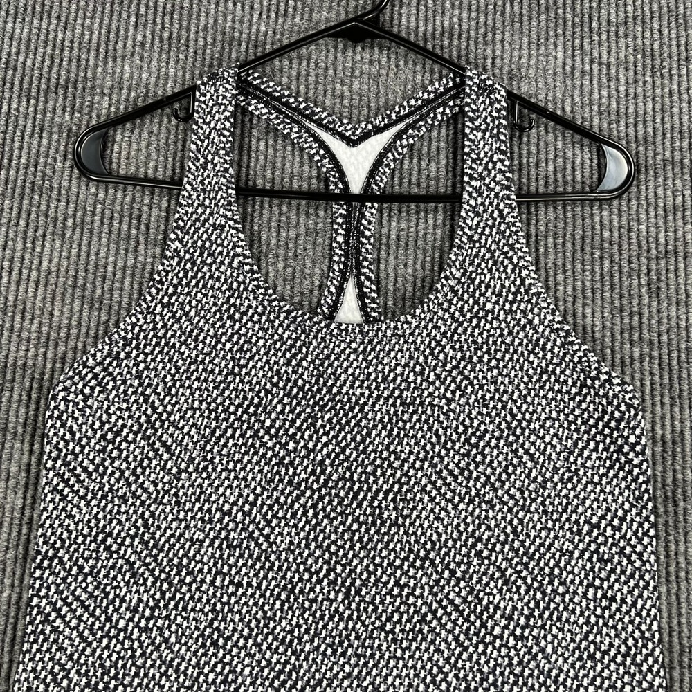 Lululemon Tank Top Shirt Womens Size XS Extra Small 4 Black White Geometric Gym - Picture 3 of 8